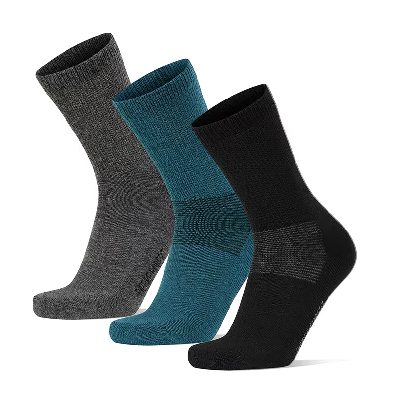 Merino Wool Thermal Socks – Winter Hiking Blackouts – Moisture Wicking – TSR