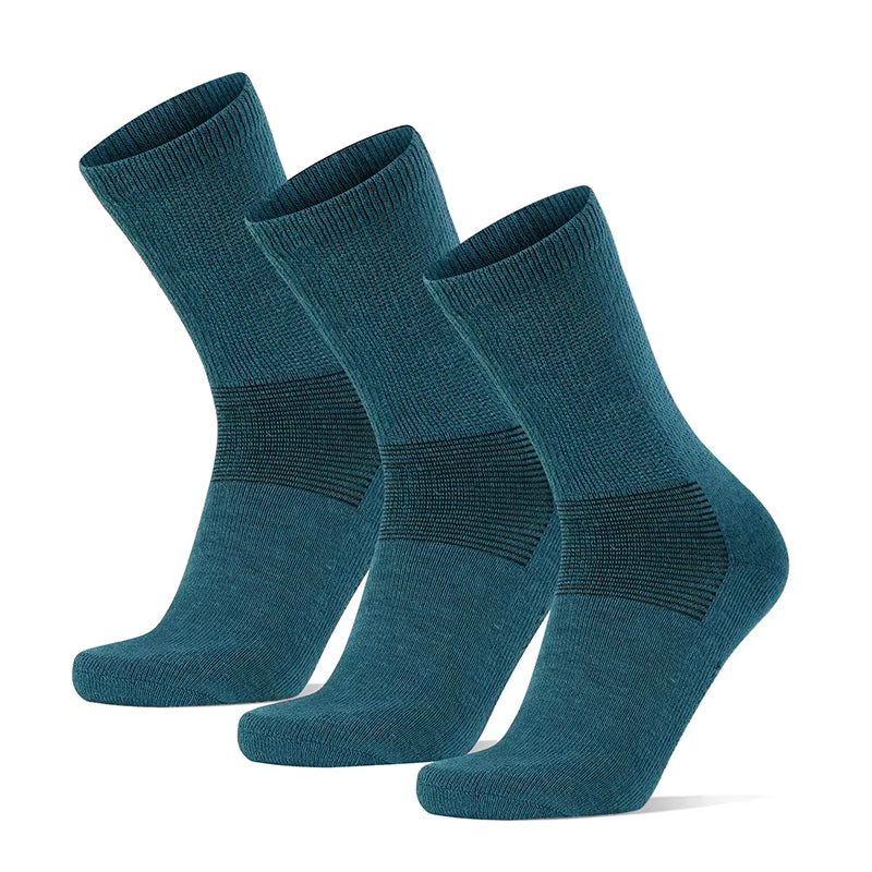Merino Wool Thermal Socks – Winter Hiking Blackouts – Moisture Wicking – TSR